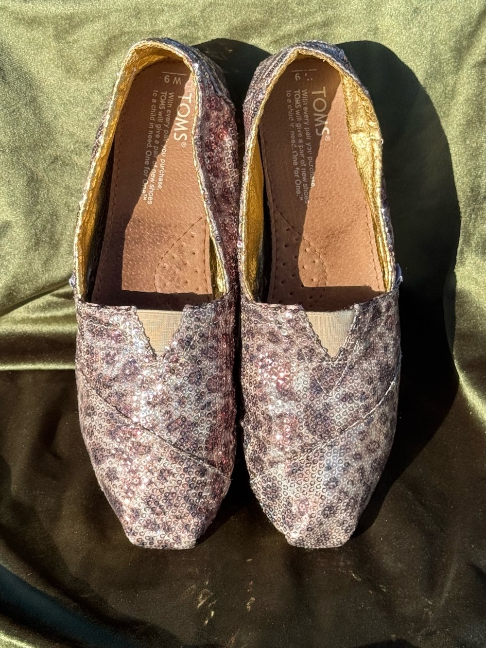 Toms Leopard Sequin Womens Shoes Size 9W